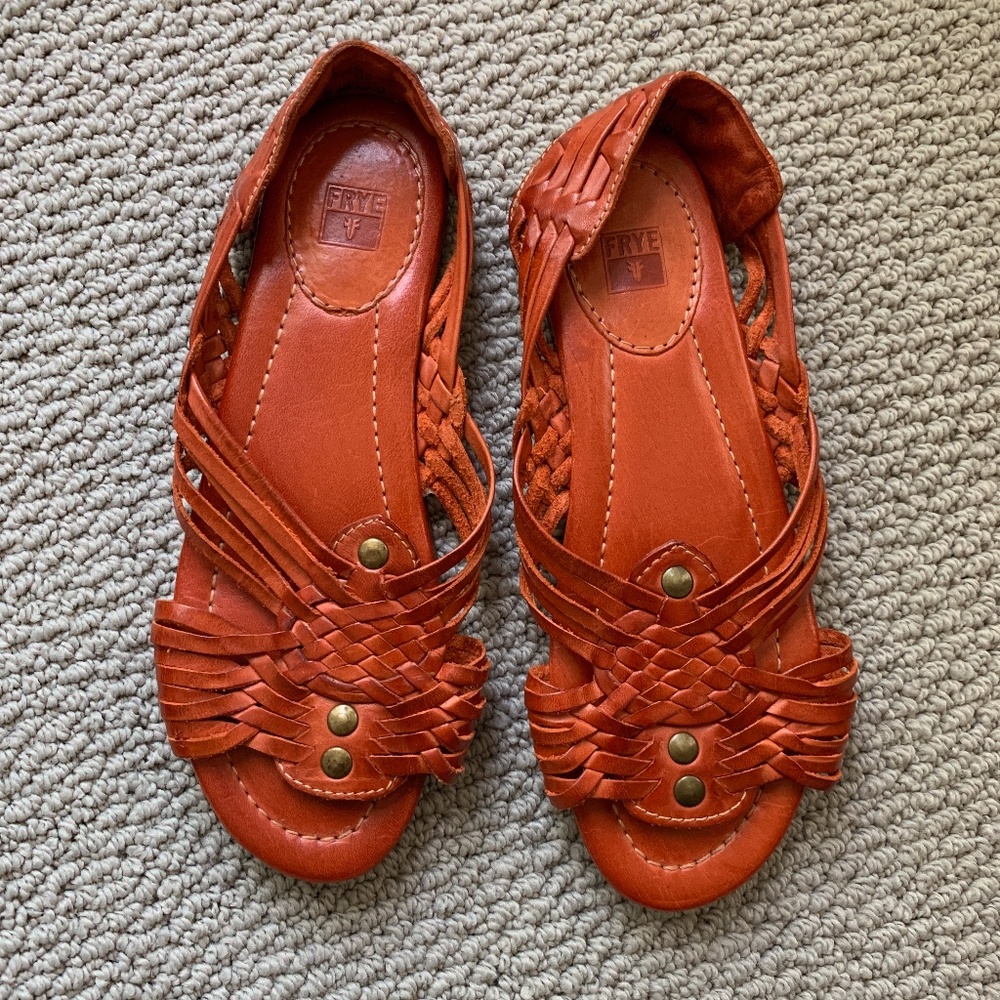 Frye Huarache Sandles in Cherry Red 6.5